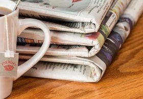 Dagstidningar erbjuder gratis läsning till unga – till och med valet
